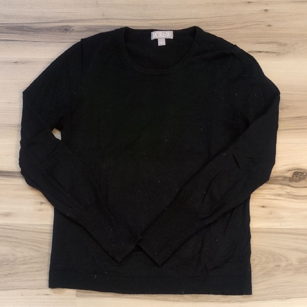 EUC J. Crew Lightweight Merino Wool Sweater Size Small Only Worn Once!